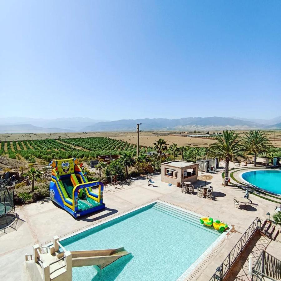 WawizelteLes Jardins D Amizmiz 6 Piscines住宿加早餐旅馆 外观 照片