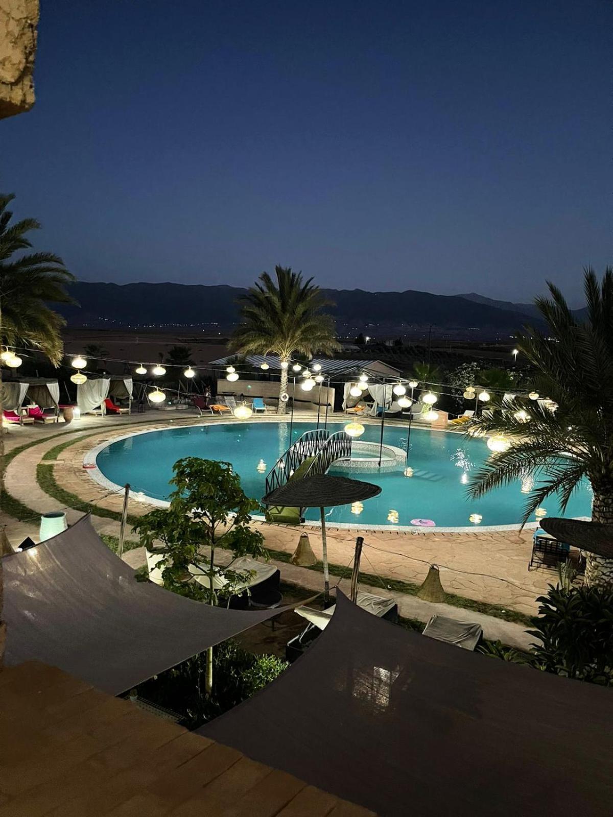 WawizelteLes Jardins D Amizmiz 6 Piscines住宿加早餐旅馆 外观 照片